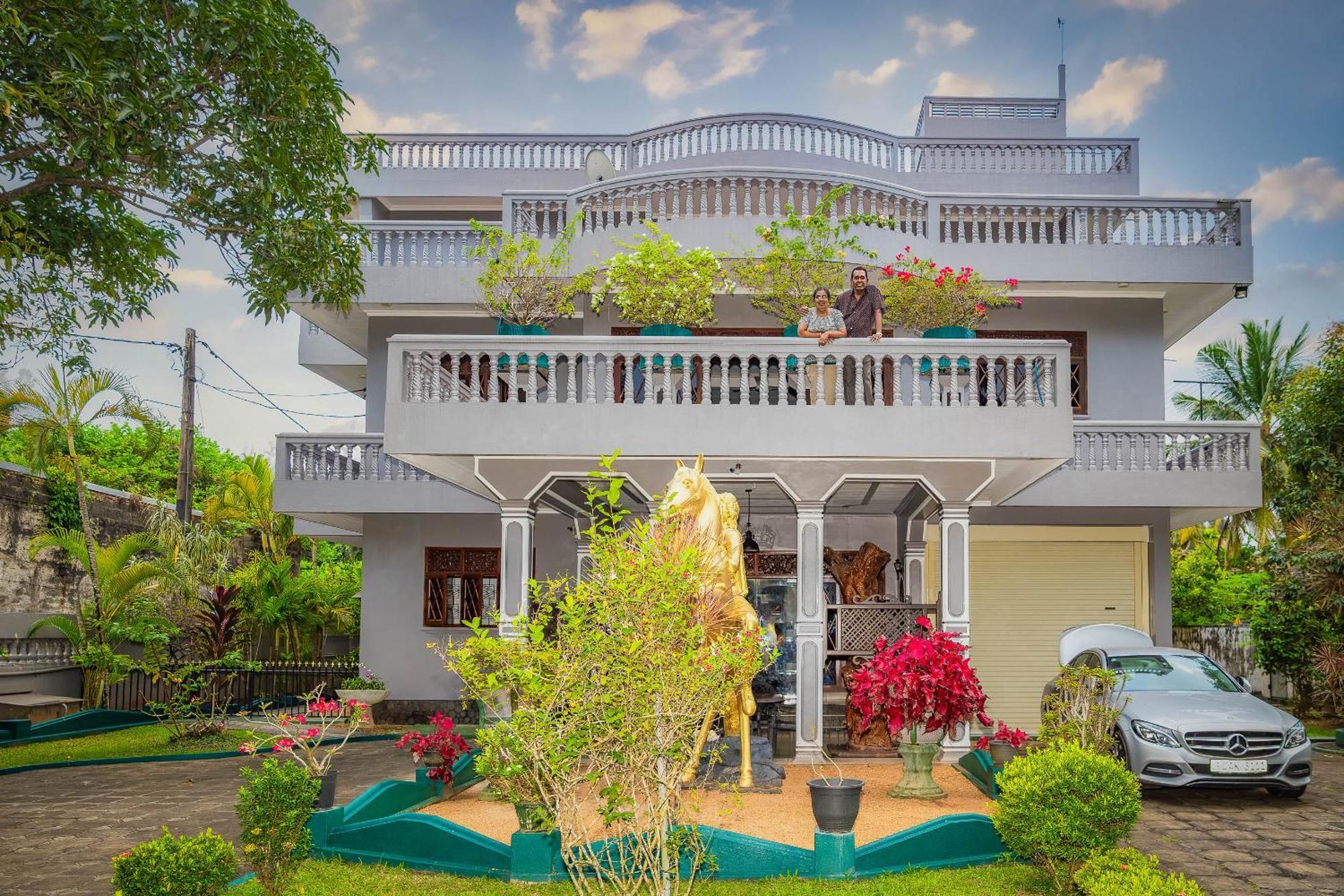 Sagarika Beach Hotel Moragalla Екстериор снимка