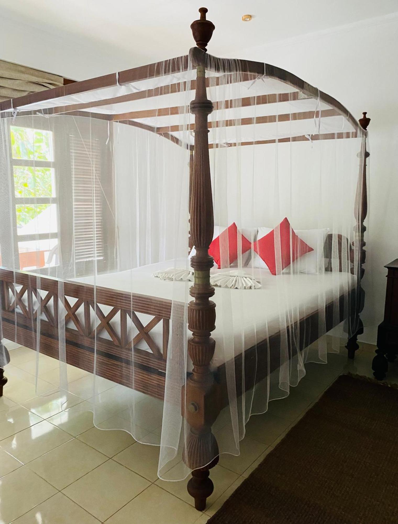 Sagarika Beach Hotel Moragalla Екстериор снимка