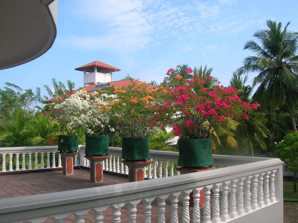 Sagarika Beach Hotel Moragalla Екстериор снимка